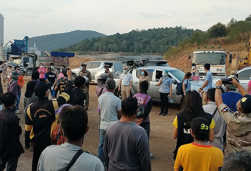 ปกครองสัตหีบลุยตรวจแคมป์แรงงาน