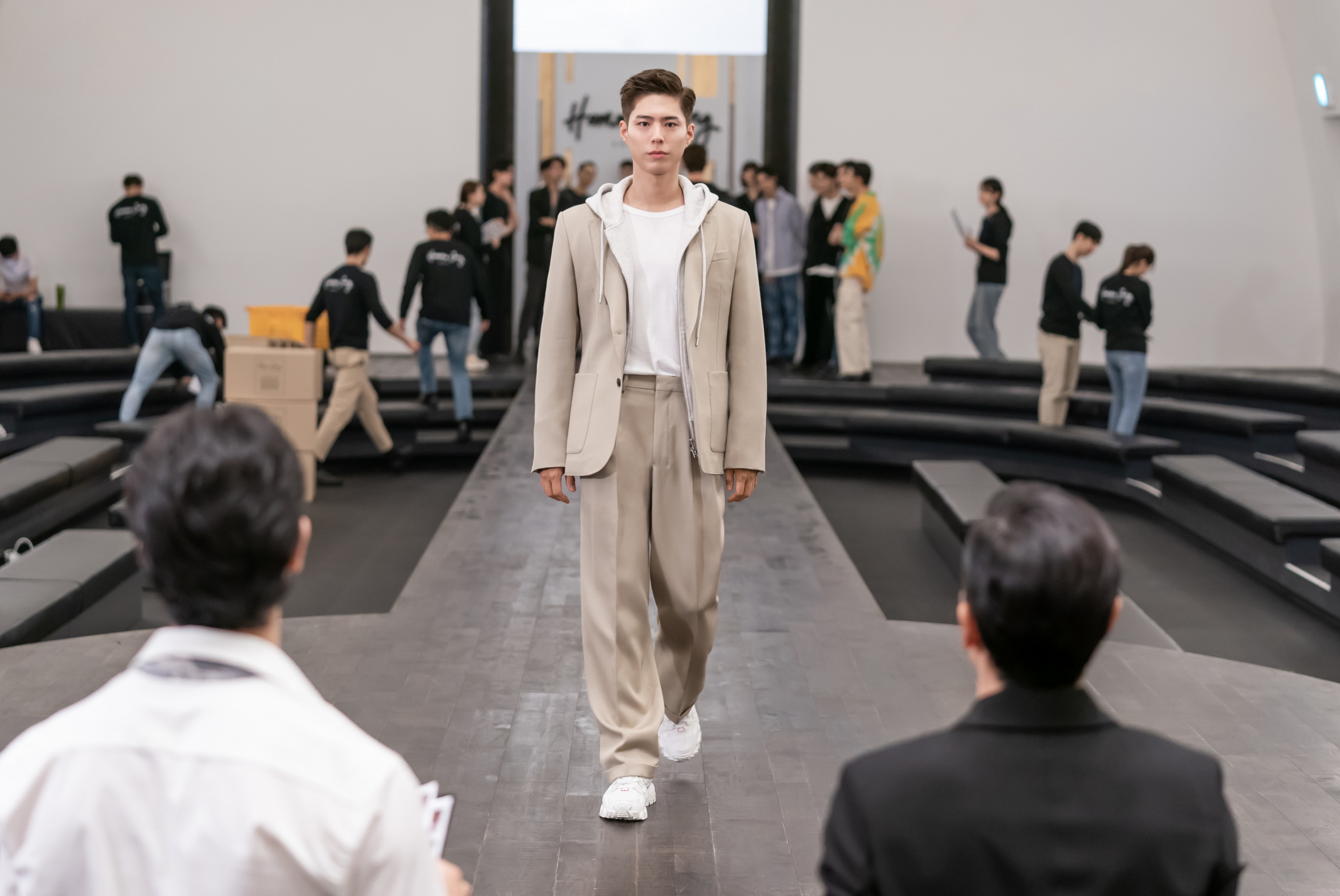 Park Bo-gum จากเรื่อง Record of Youth