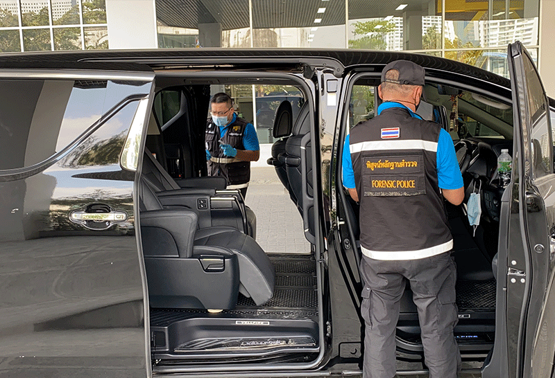 ตรวจรถหรู"เสี่ยโป้" นำข้อมูลประกอบสำนวนคดี-ขณะผบก.ป.เผยชุดสืบมีข้อมูล แม่เสี่ยโป้ ที่หนีหมายจับ