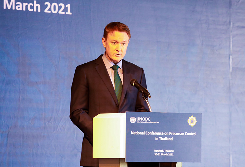 นายเจเรมี ดักลาส ผู้แทนจากสำนักงานว่าด้วยยาเสพติดและอาชญากรรมแห่งสหประชาชาติ(UNODC) ประจำภูมิภาคเอเชียตะวันออกเฉียงใต้และแปซิฟิก