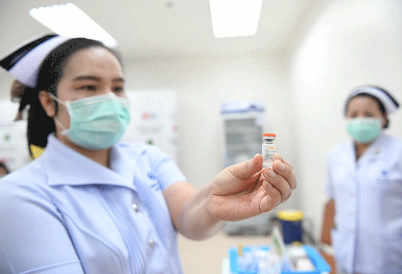 ฉีดวัคซีนป้องกันโควิด-19