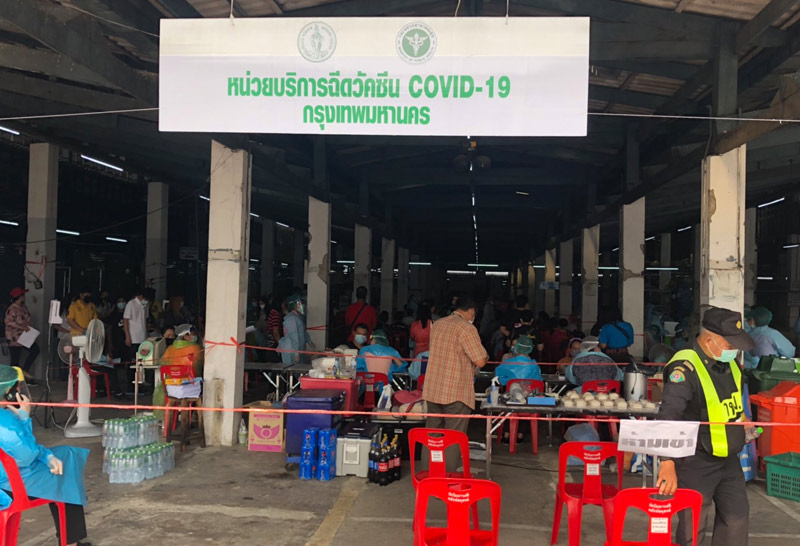 ฉีดวัคซีนโควิดกลุ่มเสี่ยงตลาดบางแคแล้ว705คน
