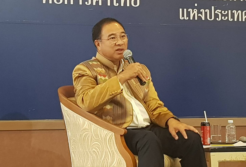 ปธ.หอการค้าย้ำวัคซีนโควิดทางรอดศก.