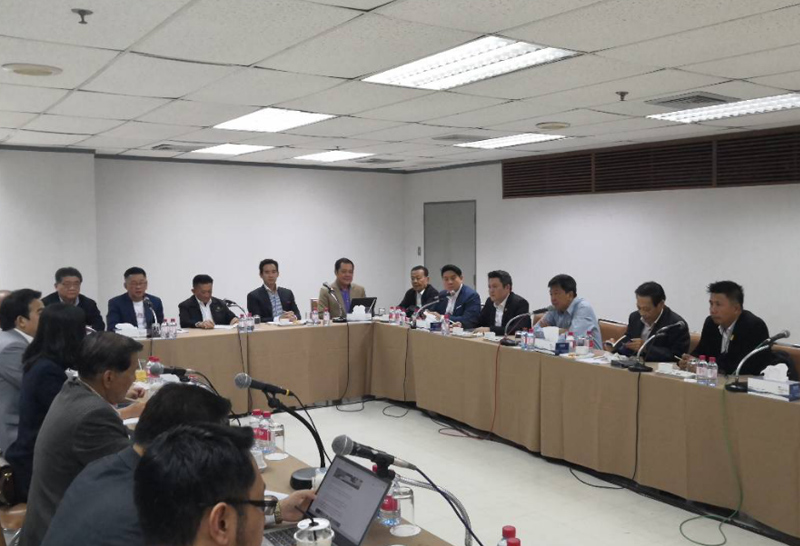 พรรคฝ่ายค้านถกหลังศาลรธน.มีคำวินิจฉัย