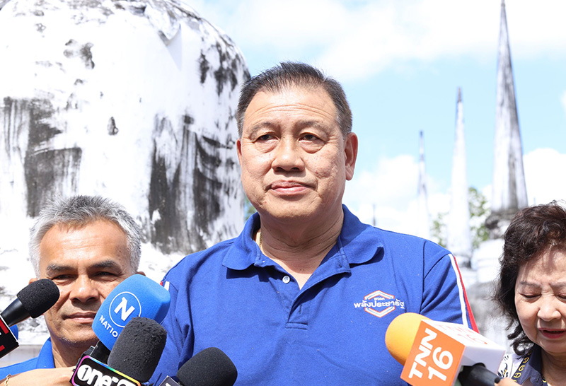 วิรัช รัตนเศรษฐ ประธานวิปฝ่ายรัฐบาล ในฐานะรองหัวหน้าพรรคพลังประชารัฐ