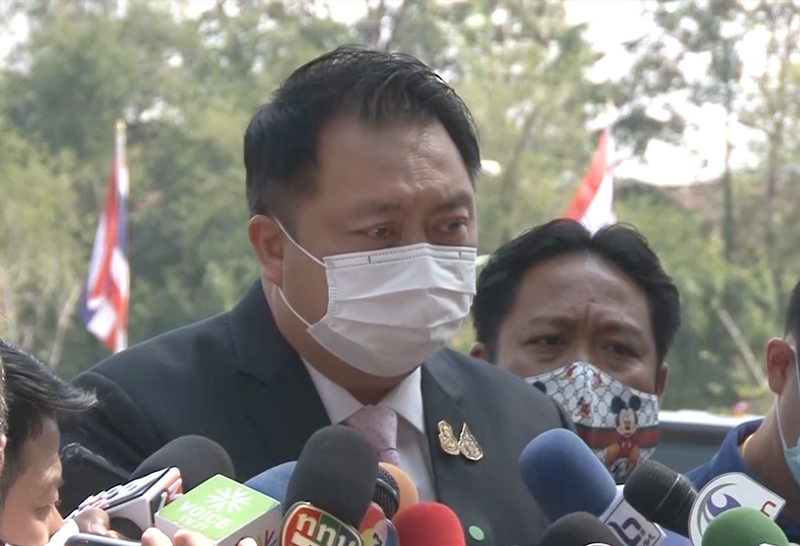 สุชาติ ชมกลิ่น เงินงวดแรก