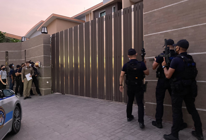 หลงจู๊สมชาย  25-3-64 -2