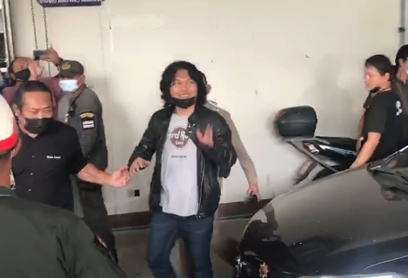 เสก โลโซ -25-3-64