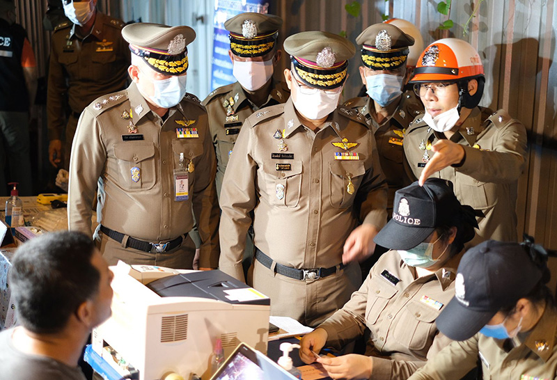 พล.ต.อ.ดำรงศักดิ์ พร้อมคณะ ได้เดินทางไปตรวจความพร้อมการปฏิบัติ ณ จุดตรวจวัดแอลกอฮอล์
