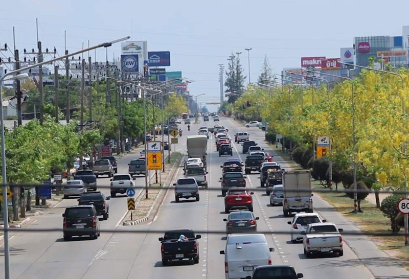 ชาวขอนแก่นทยอยกลับเข้ากรุงเทพฯ