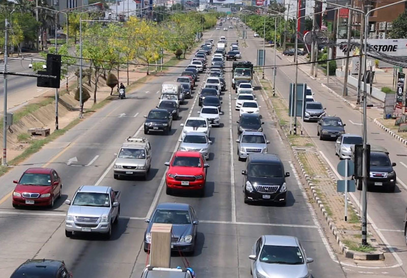 ชาวขอนแก่นทยอยกลับเข้ากรุงเทพฯ