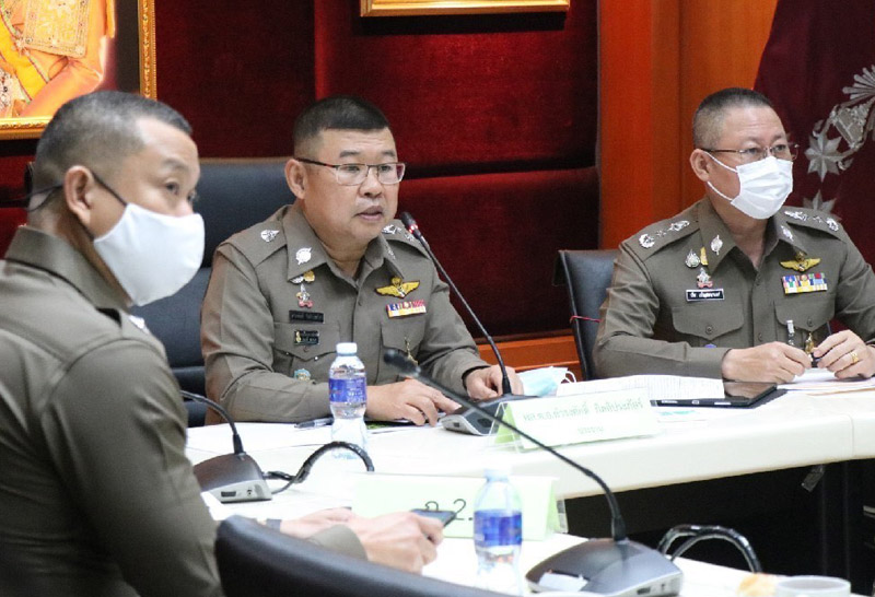 ดำรงศักดิ์ 17-4-64 คนเดินทางกลับ