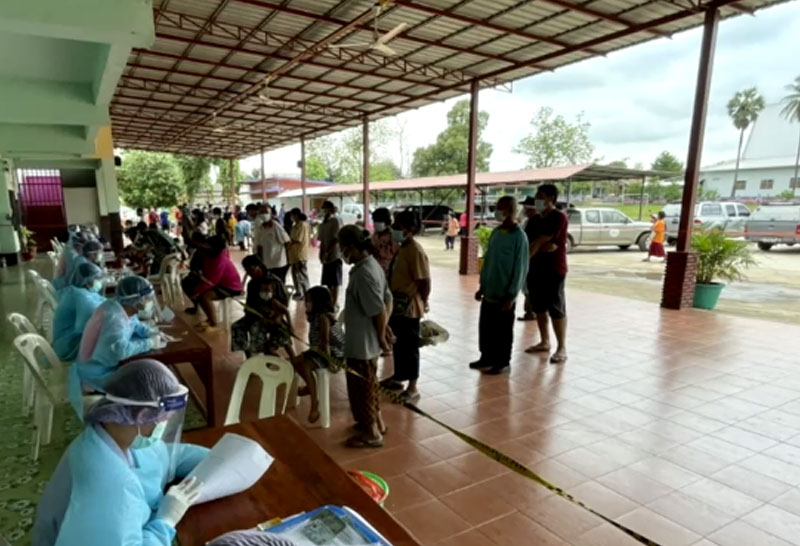 พิจิตรปิด2หมู่บ้านลุยตรวจโควิดกว่า500ราย