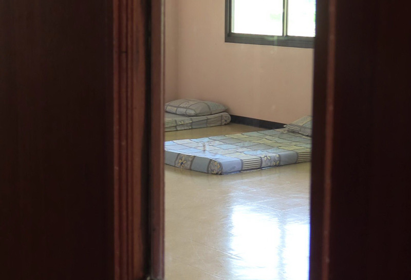 ชาวบ้านคัดค้านตั้งรพ.สนามนครศรีธรรมราช