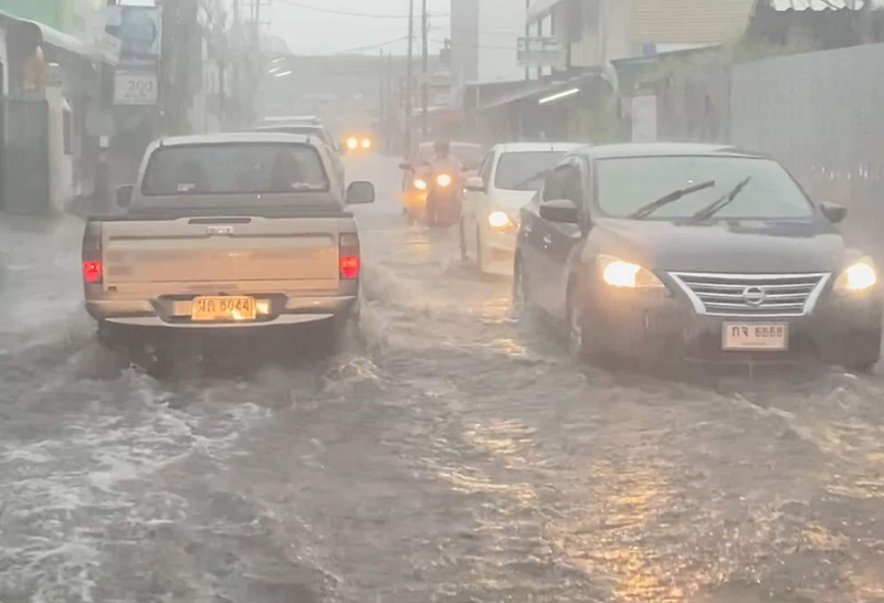 พายุฤดูร้อน-กระหน่ำ-ขอนแก่น