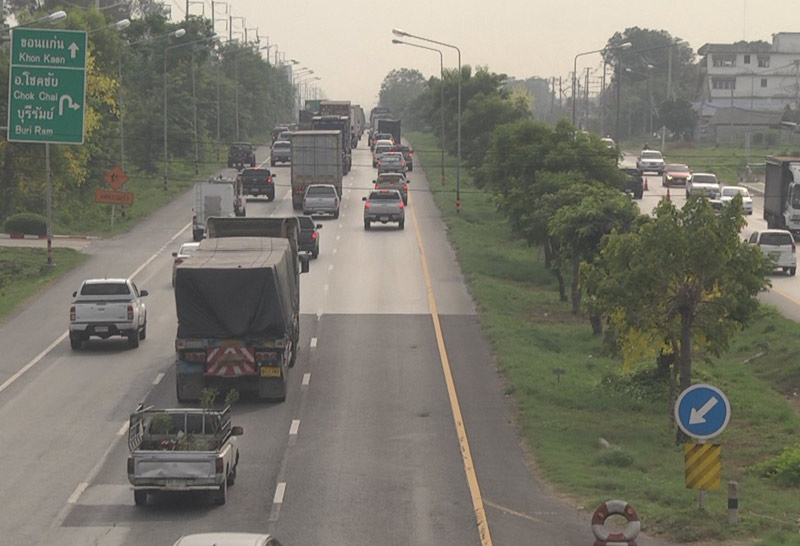 ถนนมิตรภาพเปิดทางพิเศษระบายรถ3จุด