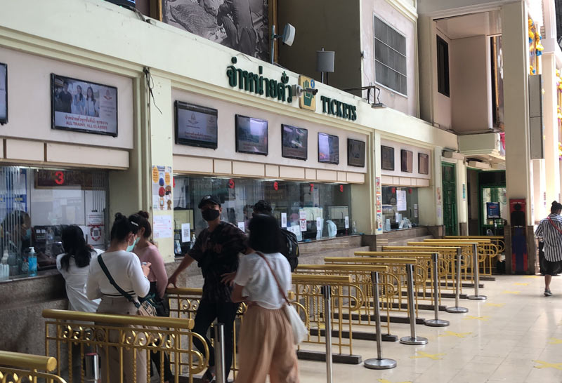 คนกลับเข้ากรุงต่อเนื่องหลังยุดยาวสงกรานต์