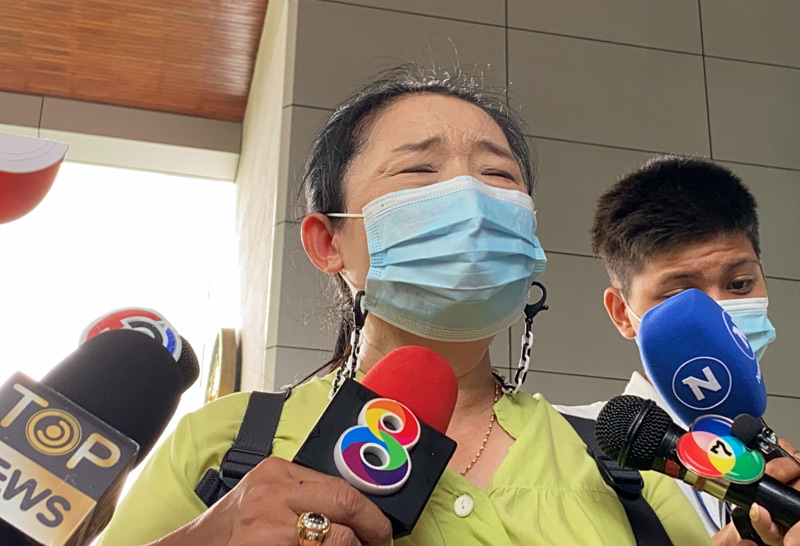 แม่ เพนกวิน-29-4-64 มวลชน