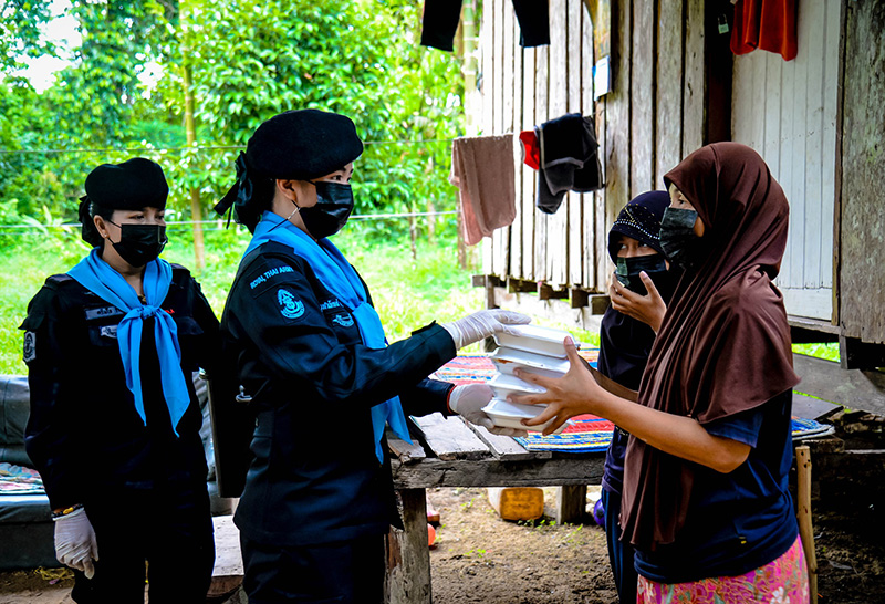 Delivery ข้าวกล่องพร้อมส่งกำลังใจ ให้แก่ประชาชนสู้ภัยโควิด-19