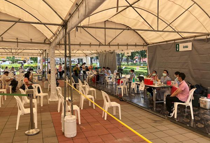 "กรณิศ"จี้กทม.เพิ่มจุดตรวจ-ฉีดวัคซีนคลองเตย ชี้ 3 แห่ง ไม่เพียงพอ