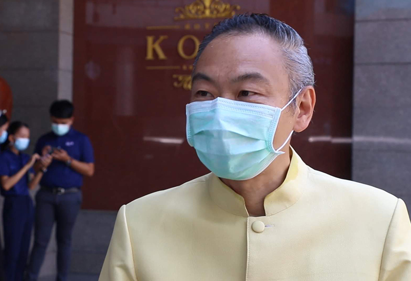 นายชาติชาย โฆษะวิสุทธิ์ นายกสมาคมโรงแรมภาคอีสาน