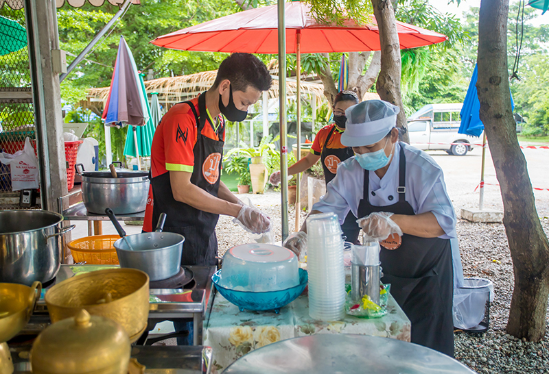 ชายหาดพัทยา ห้ามตั้งร้านค้าริมชายหาด