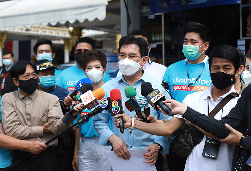 จุรินทร์ ลักษณวิศิษฏ์ หัวหน้าพรรคประชาธิปัตย์