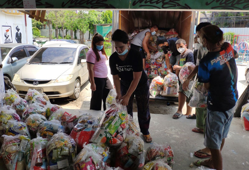 ปันน้ำใจ ขอคนไทยช่วยคลองเตย