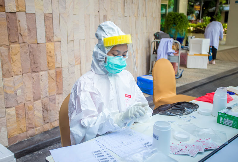 ตรวจโควิดเชิงรุกสถานประกอบกิจการพัทยา
