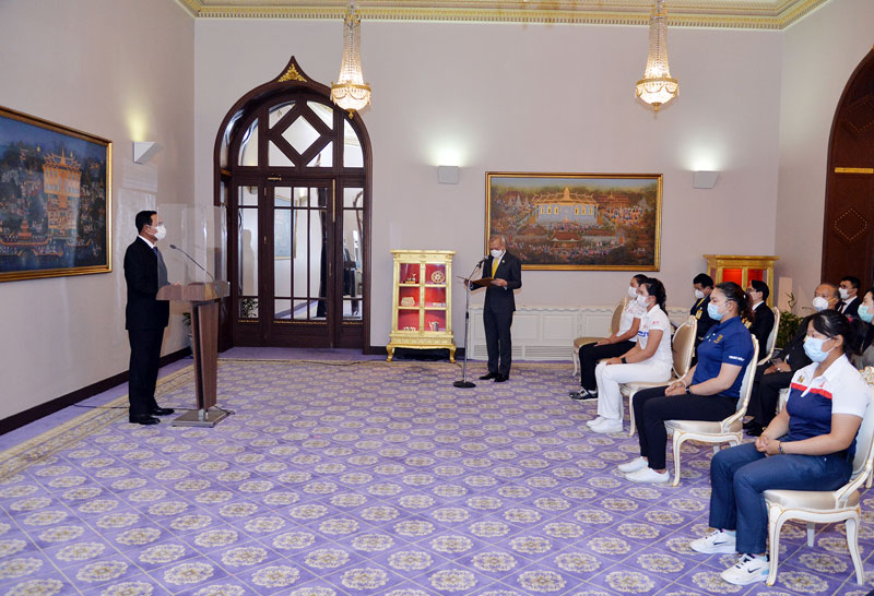 นายกฯชื่นชมนักกีฬากอล์ฟไทยประสบความสำเร็จ