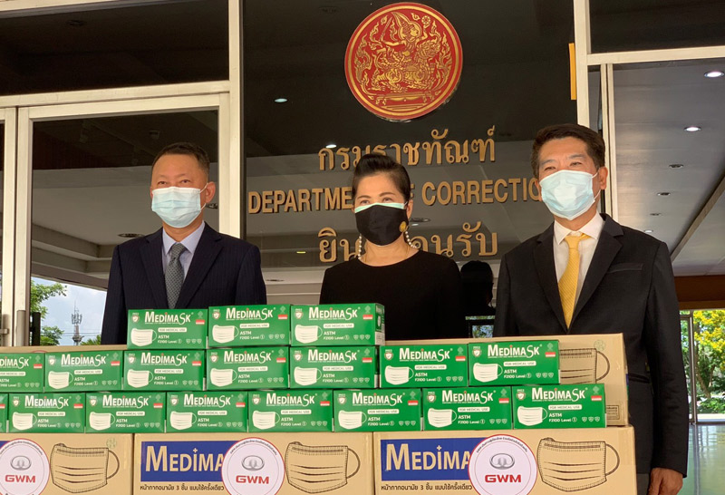 นายกฯมอบหน้ากากอนามัยให้ราชทัณฑ์1แสนชิ้น