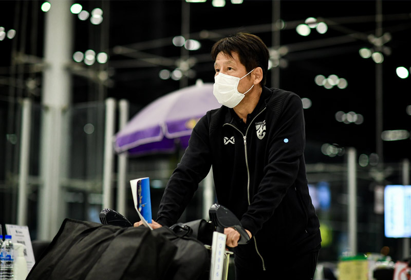 "นิชิโนะ" นำทัพ 39 แข้งช้างศึกบินสู่ยูเออี คัดบอลโลก