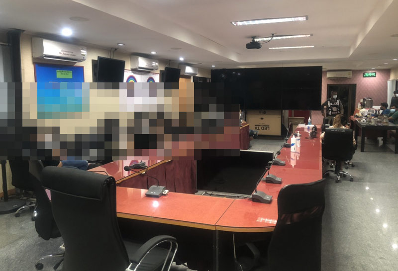 รวบ32คนไทย-เทศดื่มเหล้าสูบบารากู่เย้ยพรก.