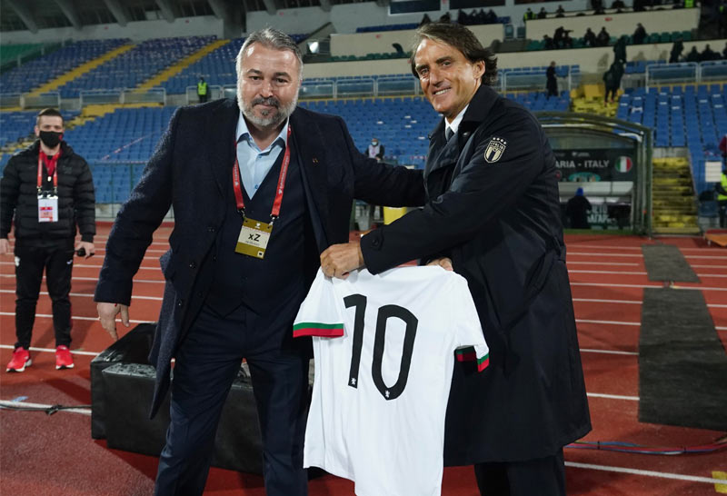 อิตาลี ขยายสัญญา "มันโช่" ถึงปี 2026