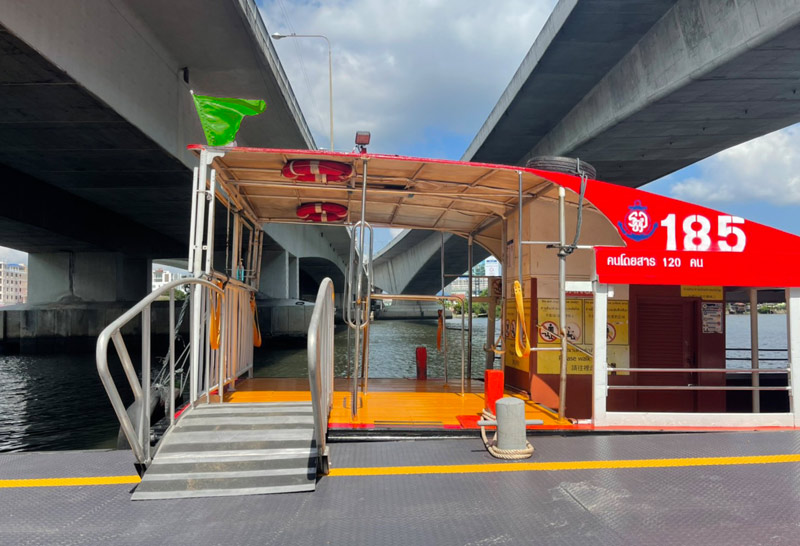 เรือด่วนเจ้าพระยาเปิดท่าสะพานพระนั่งเกล้า17พ.ค.