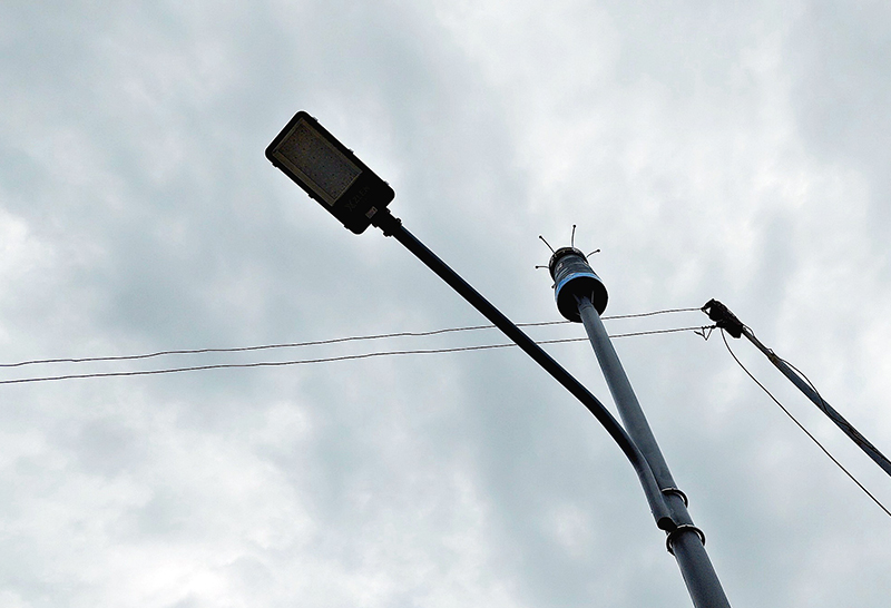 ป.ป.ช.ลงพื้นที่ตรวจสอบ เสาไฟฟ้าประติมากรรม เทศบาลเมืองสัตหีบ