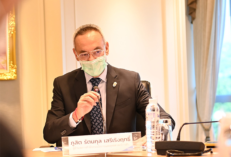 นายภูสิต รัตนกุล เสรีเริงฤทธิ์ ผู้อำนวยการสำนักงานนโยบายและยุทธศาสตร์การค้า หรือ สนค.