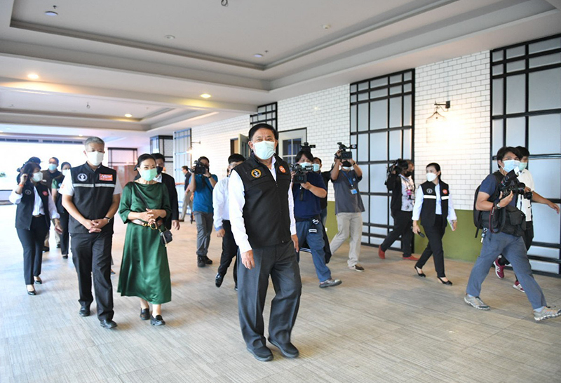 กทม.ตรวจความพร้อม Hospitel ตั้งเป้าเตรียม 10,000 เตียง รับผู้ป่วยโควิด-19