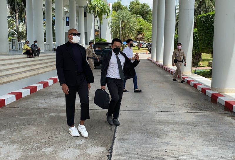 ศาลสั่งบังคับฟ้อง คดี รัศมีแข ถูกไฮโซทำร้าย