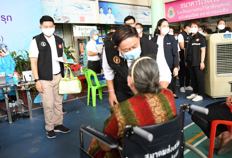 กทม.จับมือปตท.ฉีดวัคซีนโควิดกลุ่มคลัสเตอร์