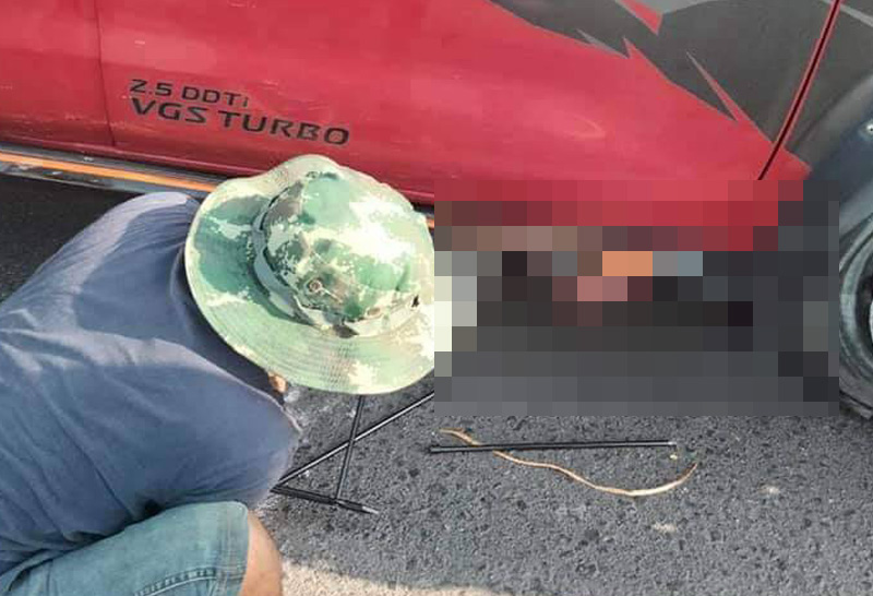 กระบะพุ่งชนต่างด้าวขณะทำถนนดับ3เจ็บ3