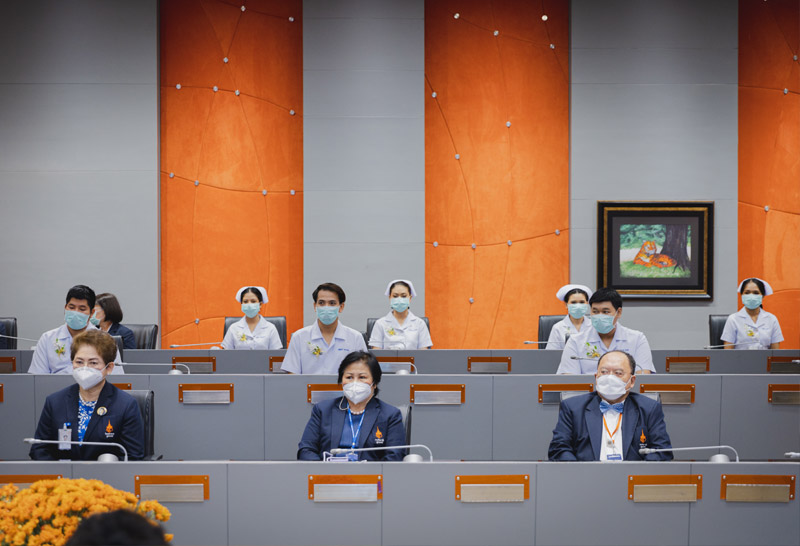 นักศึกษาพยาบาลทุนพระราชทาน รุ่นที่ 1 ราชวิทยาลัยจุฬาภรณ์ พร้อมปฏิบัติงานสนองพระปณิธาน