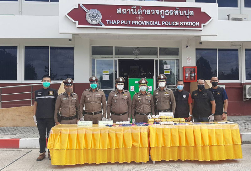 พังงารวบบังโหยบพร้อม ยาบ้า กว่าแสนเม็ด