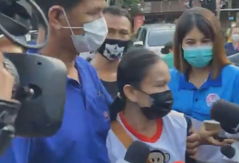 พ่อแม่ น้องชมพู่---บ้าน-ลุงพล