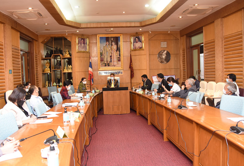 รถทัวร์ร้องคมนาคมเยียวยาโควิด-19