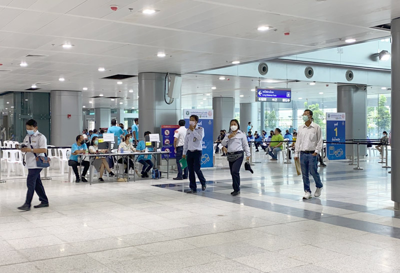 ศูนย์ฉีด วัคซีน กลางบางซื่อ-1-6-64