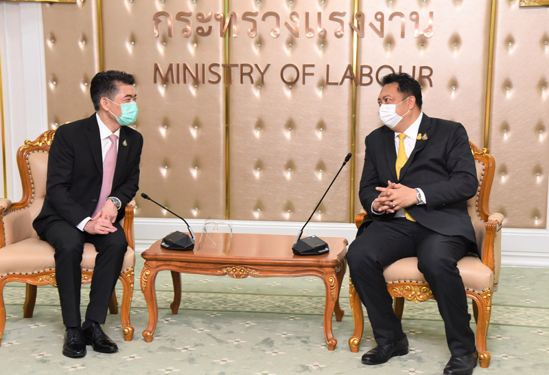 "สุชาติ"รับวัคซีน1ล้านโดสฉีดผู้ประกันตน7มิ.ย.