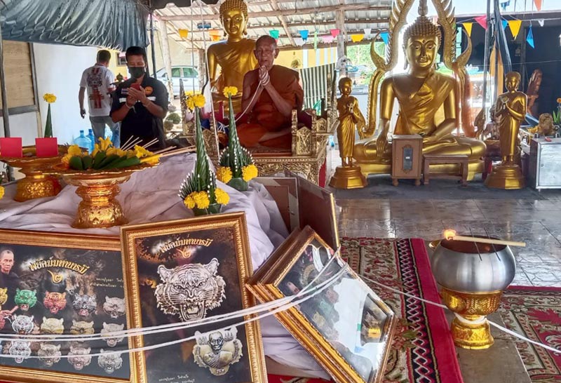 ส่องบาตรน้ำมนต์เกจิดัง-หา เลขเด็ด -5