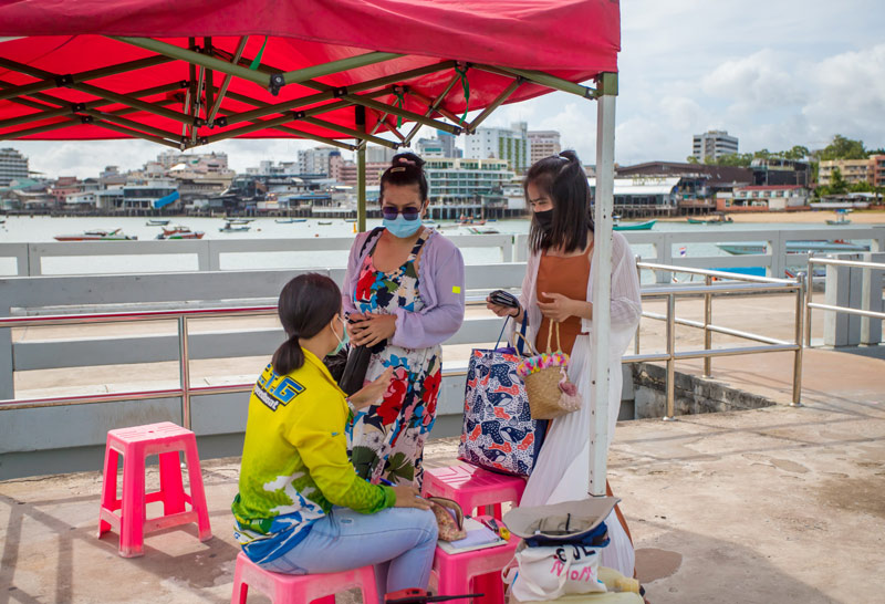 เปิดแล้วท่องเที่ยวเกาะล้านวันแรกนทท.บางตา