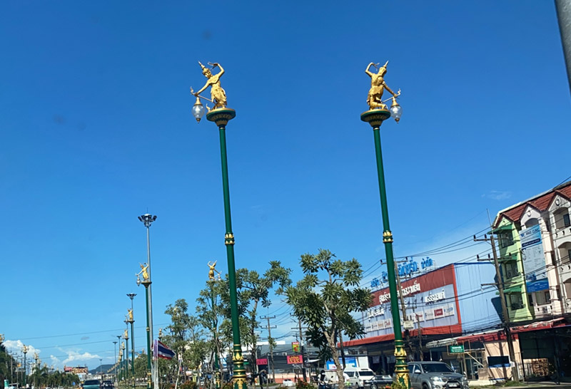 เสาไฟฟ้ามโนราห์-3